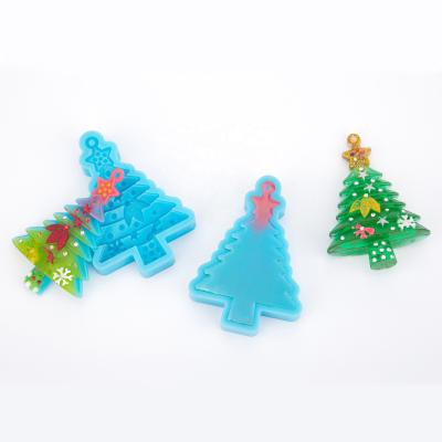 China Stocked Custom Silicone 3D Mold 2 PCS Christmas Tree Festival Gift Decoration Resin Head Chain Mold for sale