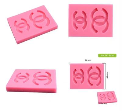 China Stocked Cake Decorating Mold Crown Brand Logo Fondant Silicone Mold DIY Cake Chocolate Silicone Mold for sale