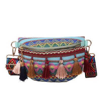 China Wholesale Custom Shoulder Purse 2023 Bags Canvas Tassel USB Messenger Women Aztec Cross - Body Bag for sale