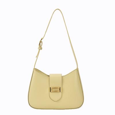 China 2022 fashion hot selling soft PU leather women bag below luxury handbags for women for sale