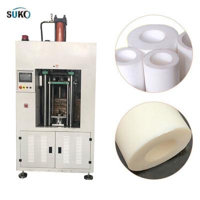 China Sistema de alimentação automático equipado com extrusora vertical para extrusão de haste de PTFE UHMWPE à venda