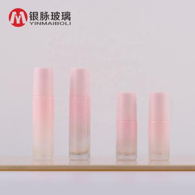 China Personal Care Wholesale Essential Oil Packaging Gradient Pink 5ml 10ml Empty Glass Perfume Roll On Bottle for sale