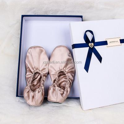 China Fashion Trend 100% Silk Home Shoes Soft And Comfortable Breathable Slippers Travel Slippers for sale