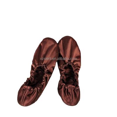 China 100% silk slippers soft and comfortable fashion trend home or travel real couple shoes slippers for sale