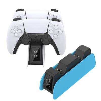 China For Charging Light Indicator PS5 Controller Gamepad PS5 Controller Charger Dual Charging Station for sale