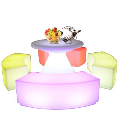 China Modern Garden Furniture /Cheap plastic led cocktail table illuminated plastic led cocktail table for sale