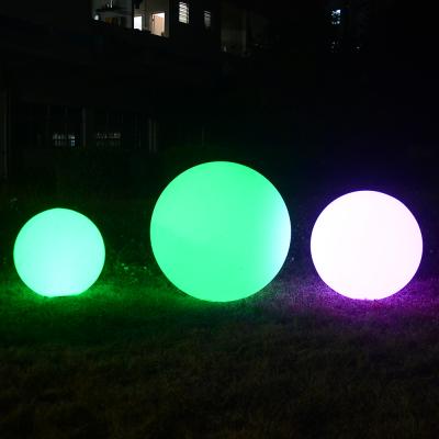 China Commercial use led magic ball light /led RGB ball 20/25/30/40/50/60/80CM LED ball light for party nightclub wedding for sale