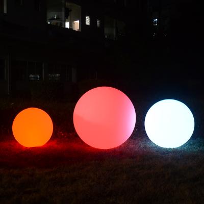 China Commercial use led ball lights /led RGB ball 20/25/30/40/50/60/80CM LED ball light for party nightclub wedding for sale