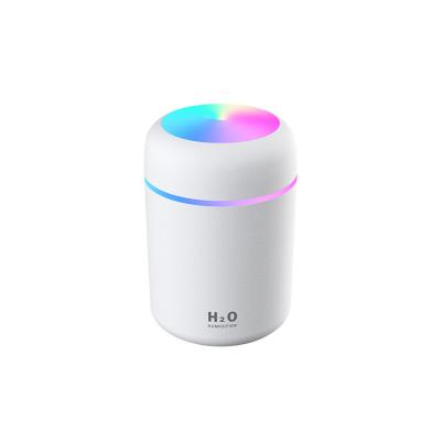 China Portable USB Waterless Power-Up Led Mini 300Ml H2O Spray Mist Dual Air Humidifier Essential Oil Aroma Maker Lightweight Ultrasonic Diffuser Car Humidifier for sale