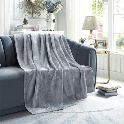 China Anti-static High Quality Solid Soft Fleece Flannel Blanket Warm Throw Blankets For Winter for sale