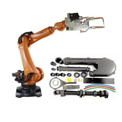 China Robot universal R2830 del KR 360 con el brazo del robot industrial del paquete KUKA del arma de la soldadura por puntos y del vestido de CNGBS en venta