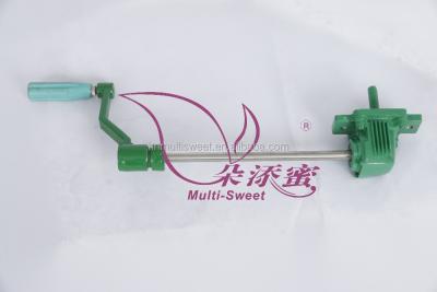 China Beekeeping Equipmet Beekeeping Tools Gear Fully Assembled With Handle Free Price for sale