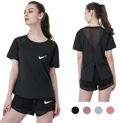 China Runnging Gym Set 2 Piece Set Gym Breathable Women Breathable Short Crop Top and Short Sleeve Training Wear Custom 2022 Fashion Ladies Tracksuit for sale