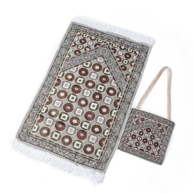 China All-Season Travel Blanket Bag Carpet for Muslim Style in Islamic All-Season Benefit for sale