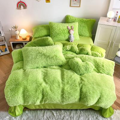 China Plush Shaggy Velvet Fluffy Bed Duvet Covers Set in Multi Color Custom Luxury Designs for sale