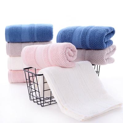 China Thick and Durable Antibacterial Facial Towel Made of 100% Pure Cotton for All Ages for sale