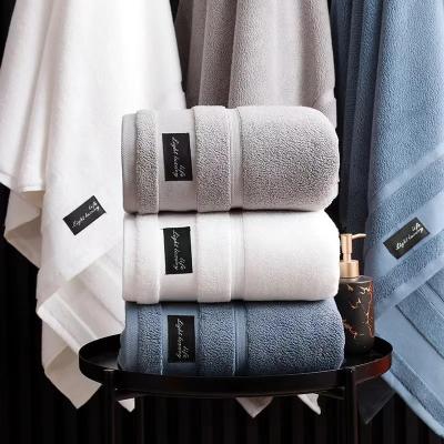 China Hotel Towel Set Luxury Embroidered Thick Striped Pattern Jacquard Bath Towel Set for Hotel for sale