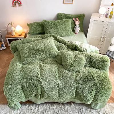 Cina RTS Moss Colore verde lusso pettinato visone caldo velluto cristallo biancheria da letto set per l'inverno in vendita