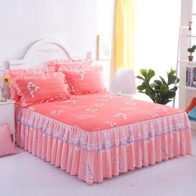 China Non-Toxic Double Lace Bed Skirt Set with Bed Sheets Pillow Case and Protective Cover for sale