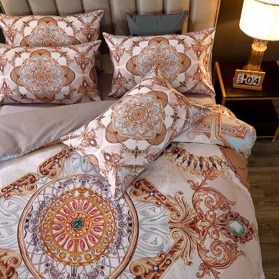 China Digital Printing Bedding Set with Polyester Comforter Cover and Luxury Bed Sheets for sale