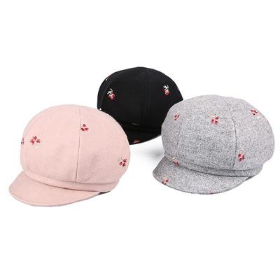 China Female Solid Color Autumn And Winter Hat Beret Image Cloth Woolen Winter Warm Hat for sale