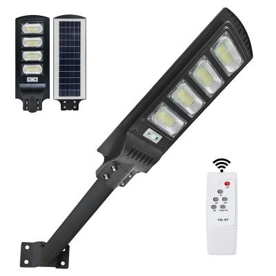 China 50W-250W Garden Integrated Auto Dimming Solar Street Light Led All In One Solar Street Light With Remote Control for sale