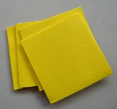 China Sustainable Universal Needle Punched Nonwoven Household Yellow Cleaning Cloth for sale