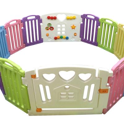 China Plastic Italian Play Parts Safety Outdoor Play Furniture Baby Portable Baby Playpen for sale