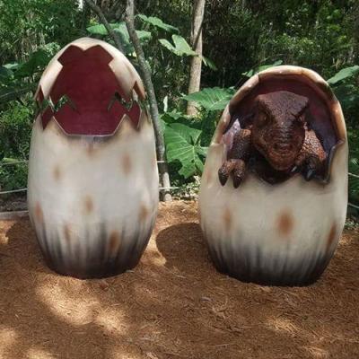 China Real Sense Dinosaur Park Realistic Fiberglass Hatching Dinosaur Egg For Sale for sale