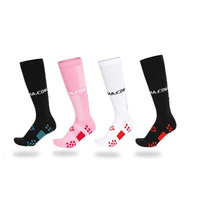 China Hot Selling Sports Compression Cool Colorful Hike Athletic Running Socks for sale