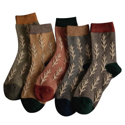 China QUICK DRY fashion calcetines gruesos algodon thick wool winter thick combed cotton calcetines algodon comfortable fluffy thermal women socks for sale