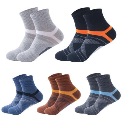 China Custom Short Cotton Cheap Bulk Wholesale QUICK DRY Crew Training Fitness Gym Socks Mens Sports Running Socks for sale