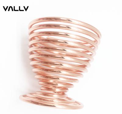 China Amazon trending spiral Blender Sponge Holder rose gold wire Beauty Egg Makeup Powder Puff Storage Drying Stand Holder for sale