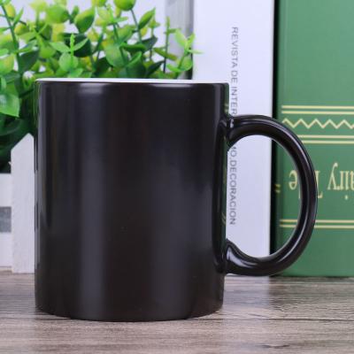 China Food Grade Stocked 11oz Customized Ceramic Coffee Mug Heat Sensitive Color Changing Mug With Printed Logo for sale