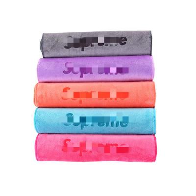 China Factory Supplier 100% QUICK DRY Microfiber Gym Sport Towel With Custom Logo for sale