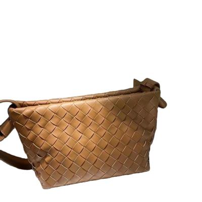 China All-match braided armpit leather cross-body large capacity women spot cowhide bag single shoulder bag for sale