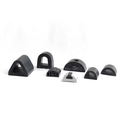 China Marine Equipment for Pontoon D-Type PE/ Rubber Fender à venda