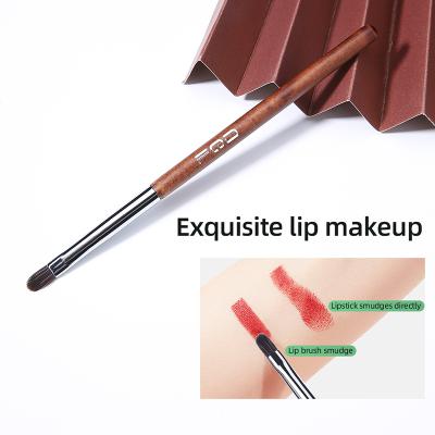 China Wooden Handle Custom Cosmetic Nylon Hair Flat Brush FQD Lipstick Brush Flat Brush Logo Makeup Brush Soft Luxury Single Lip Gloss Scrub Brush FQD274 for sale