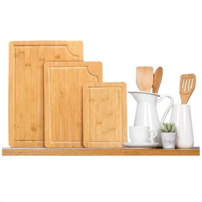 China Sustainable Hot Selling Bamboo Cutting Board Set With Kitchen Utensil For Kitchen for sale