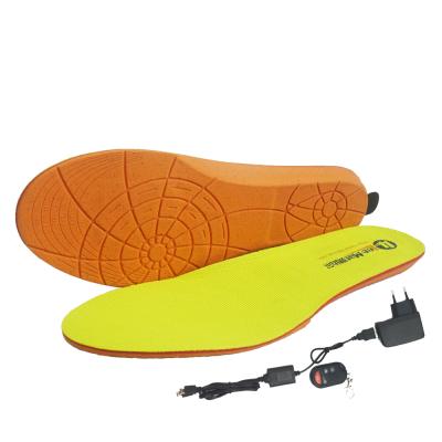 China EVA Footwear Integral Foot Warmer Heated Shoe Insoles For Skiing for sale