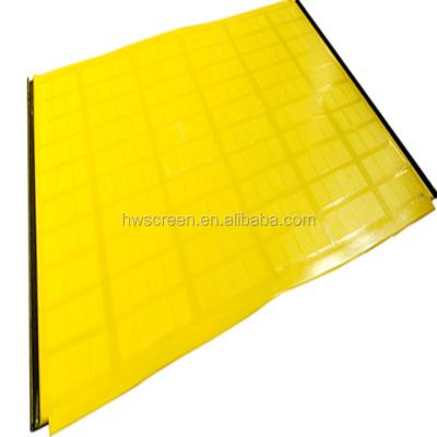 China Separating And Screening Tensioned Polyurethane Screen Mesh With Metal Hooks With High Separating And Screening Efficiency for sale