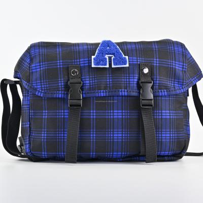 China Casual Style Checkered Large Parity Bag Logo Bag Navy Blue Case Fashion Customized Soft Cotton Fabric For Girl Messenger Bags Tote for sale