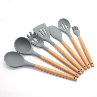 China Viable Wooden Handle Silicone Kitchen Instruments Heat Resistant Utensil, 7pcs Set Tunner, Spatula, Spoon, Brush for sale