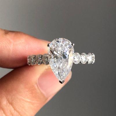 China Custom Order Handmade 2ct Moissanite Diamond Wedding Ring Luxury 14KGold CLASSIC Engagement Ring for sale