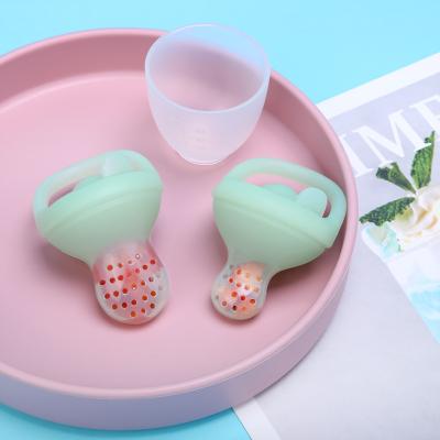 China Toy Lovely Design Babi Reusable Soft Non-Toxic Wean Style Calming Molar Baby Fresh Food Fruit Feeder Pacifier Set With PP Cover for sale