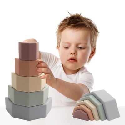 China 2022 New Arrival High Aid Baby Recommend Rainbow Fashionable Baby Gift Sharp Edible Silicone Dominoes Practicing Children's Toys for sale