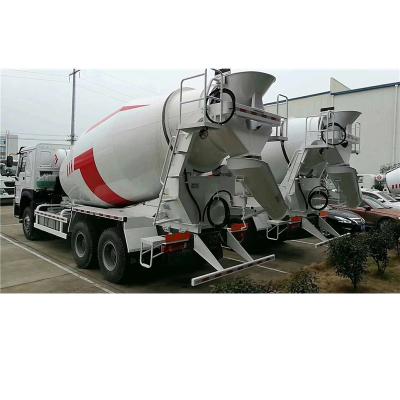 China HOWO Euro 2 /Euro 3/Euro 4/Euro 5 340 Hp Cement Mixer Truck 1600L for sale