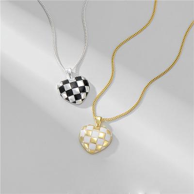 China FASHIONABLE Minimalist Black And White Checkerboard Love Korea Style Pendant Necklace Charm Heart Shaped Jewelry for sale