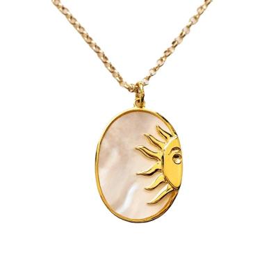 China Women FASHIONABLE Vintage Sun Necklace Design Pendant Jewelry 18K Gold Plated Stainless Steel Chain Necklace for sale