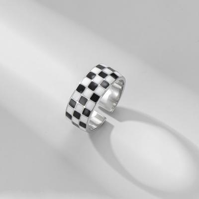 China Black Grid Chunky Ring Minimalist Chic Vintage Adjustable Geometric Enamel Checkerboard Jewelry TRENDY for sale